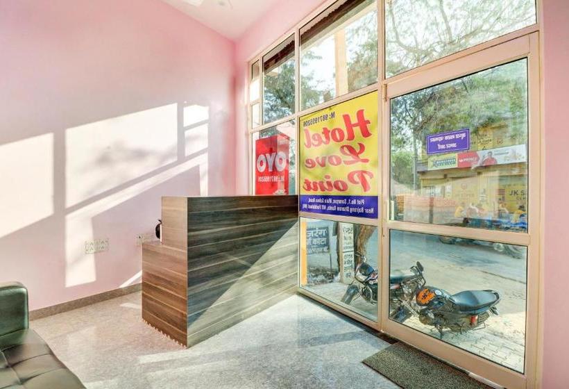 Hotel Oyo Far307  Luv Point