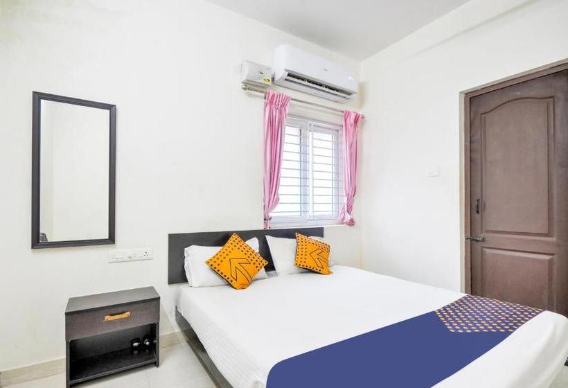 ホテル Spot On 77506 Sun Residency