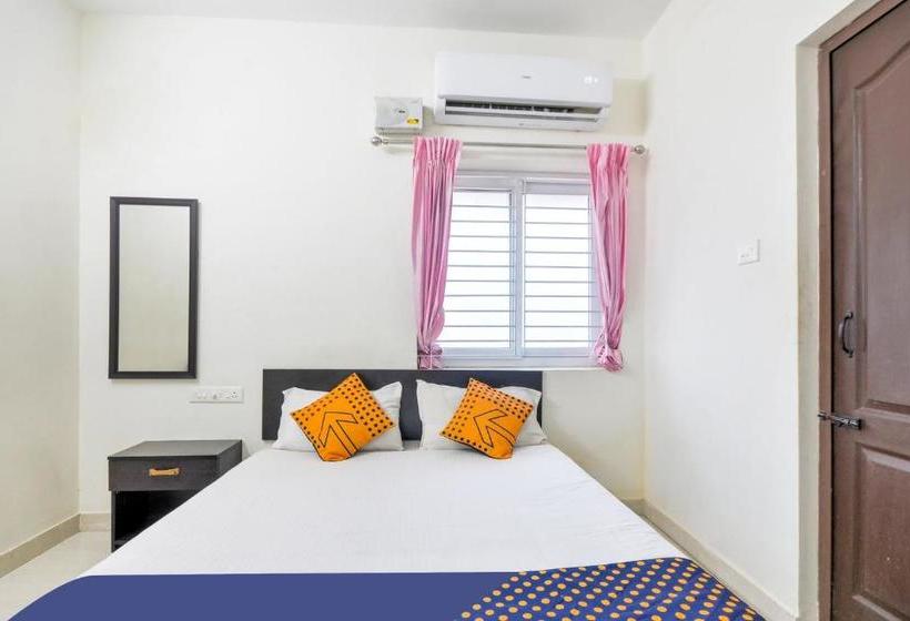 ホテル Spot On 77506 Sun Residency