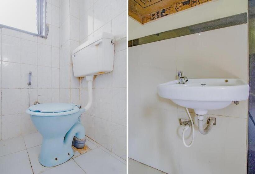 בית מלון כפרי Spot On Indirasagar Executive