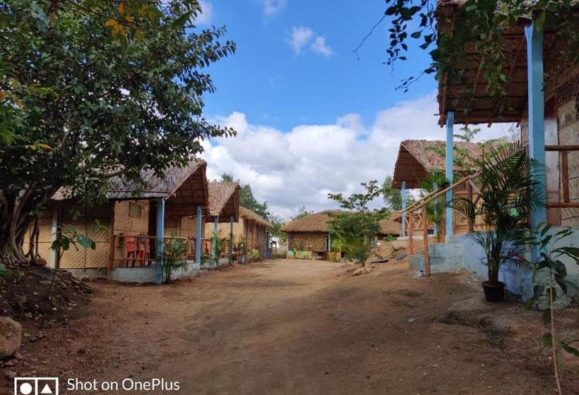 ペンション Hampi Nature Cottage