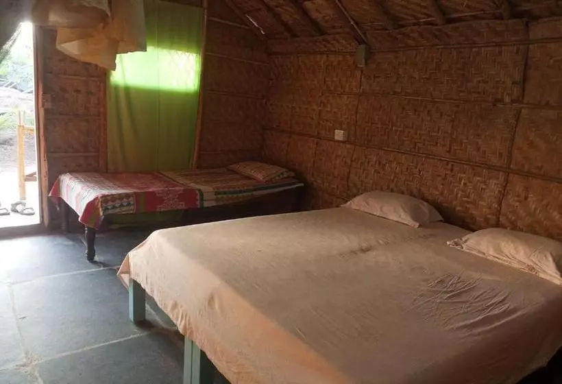 ペンション Hampi Nature Cottage