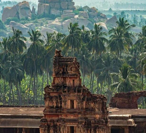 ペンション Hampi Nature Cottage
