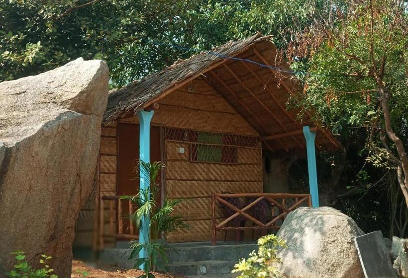 ペンション Hampi Nature Cottage