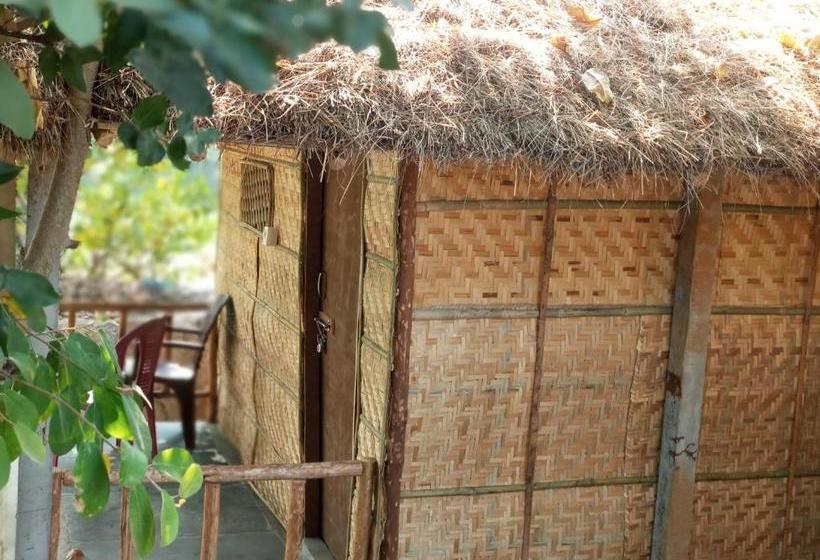 ペンション Hampi Nature Cottage