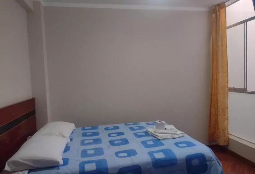 ペンション Hostal Real Cerrillos