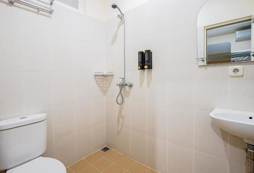 فندق Rumah Kubis Residence