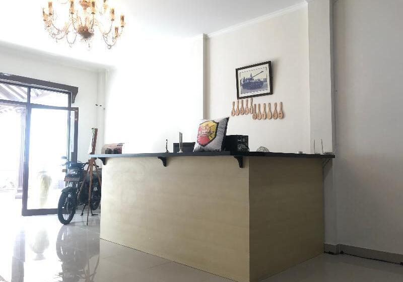 Hotel Oyo 90183 Mess Kavaleri Heritage