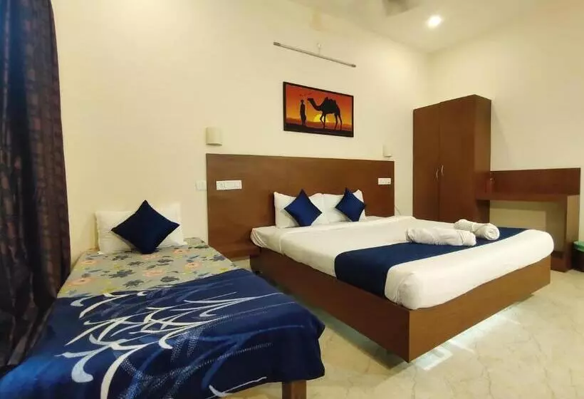 Hotelli Pv Resort   Auro Beach