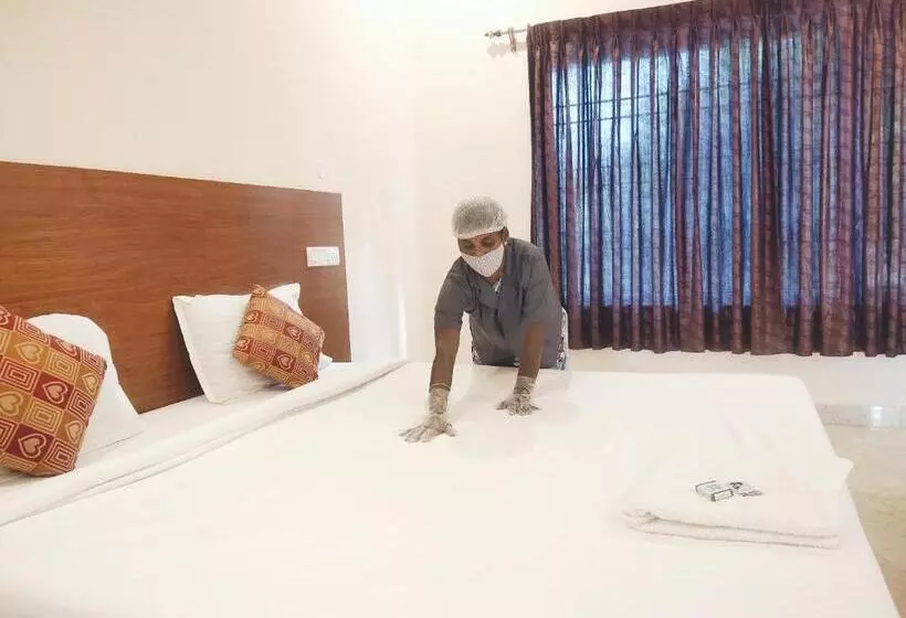 Hotelli Pv Resort   Auro Beach