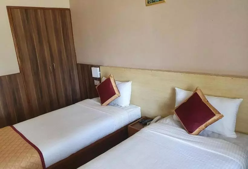 Hotelli Badami Court