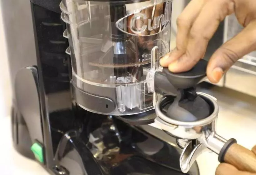 هتل Golden Airport