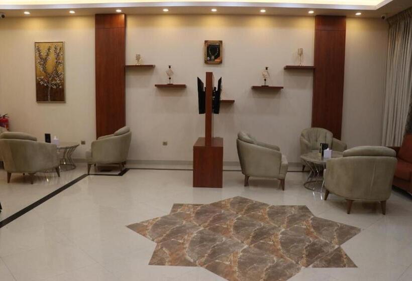 هتل Golden Airport