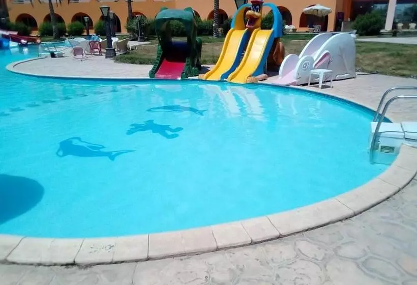 هتل Horizon Elwadi Aquapark