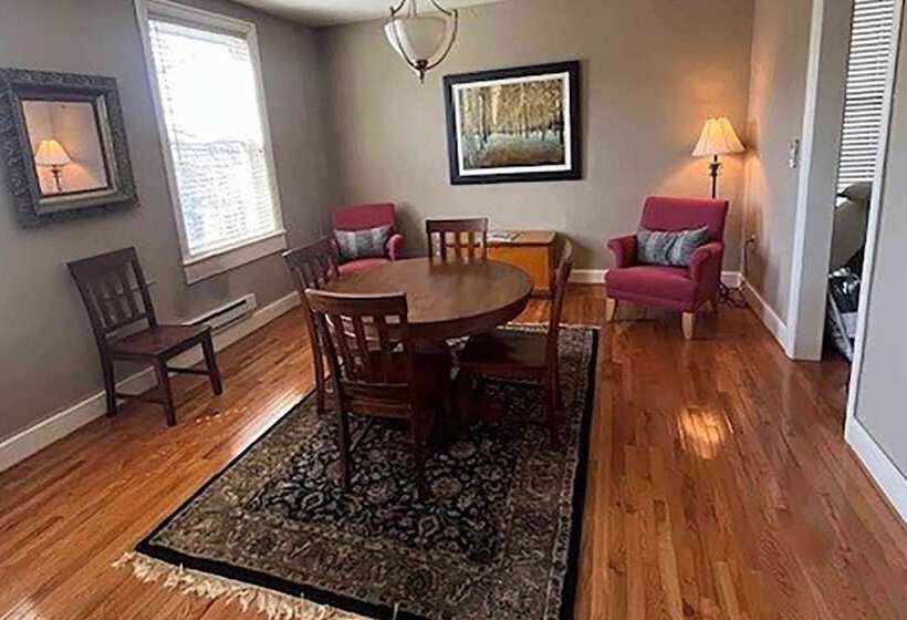 James Buchanan Hotel, Trademark Collection By Wyndham