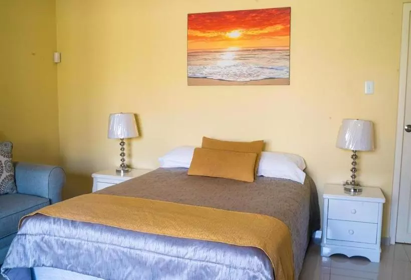 Hotelli Juanedu Suites