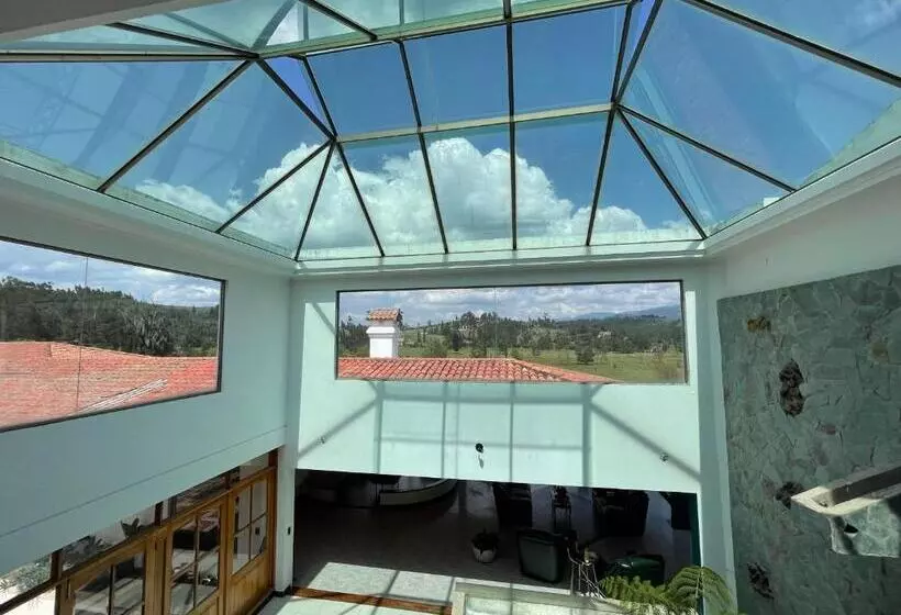 ホテル Lujosa Casa Quinta En Naturaleza Andina