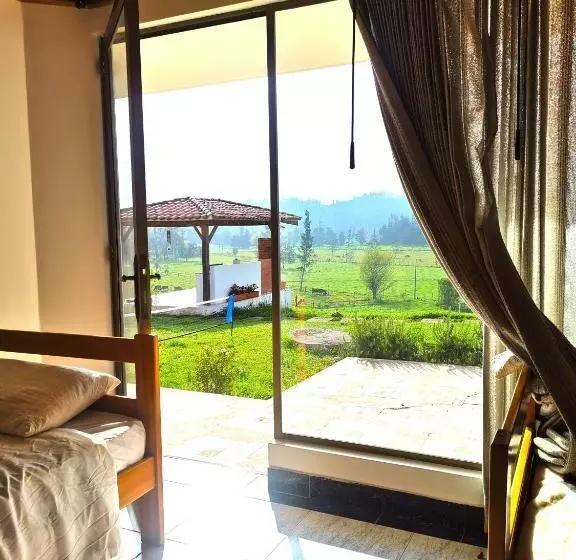 ホテル Lujosa Casa Quinta En Naturaleza Andina