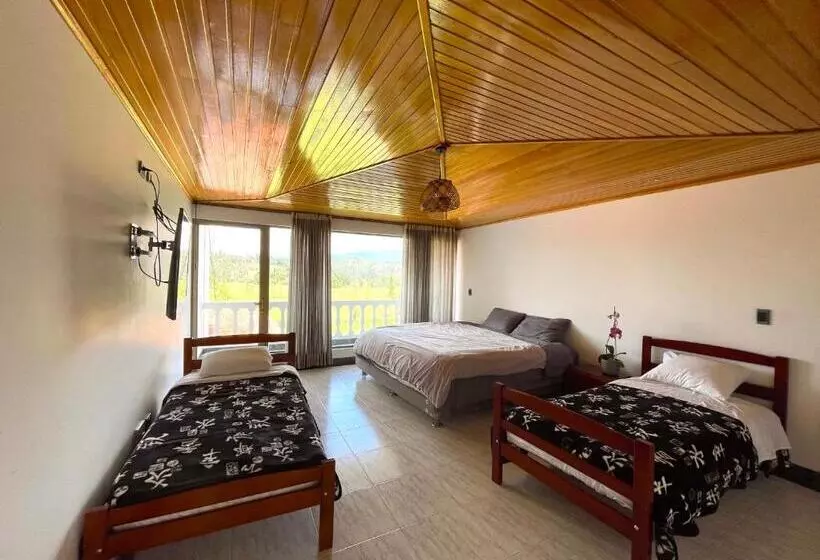 ホテル Lujosa Casa Quinta En Naturaleza Andina