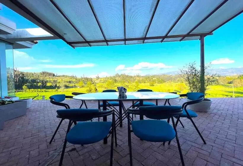 ホテル Lujosa Casa Quinta En Naturaleza Andina
