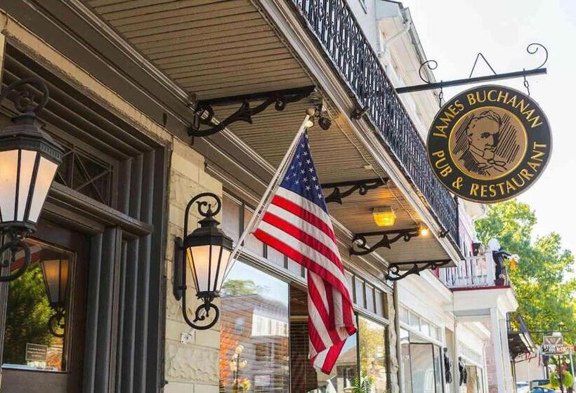 James Buchanan Hotel, Trademark Collection By Wyndham