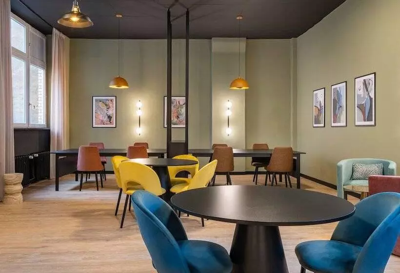 Numa L Sketch Rooms & Apartments