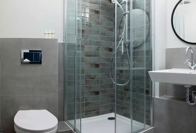 Numa L Sketch Rooms & Apartments