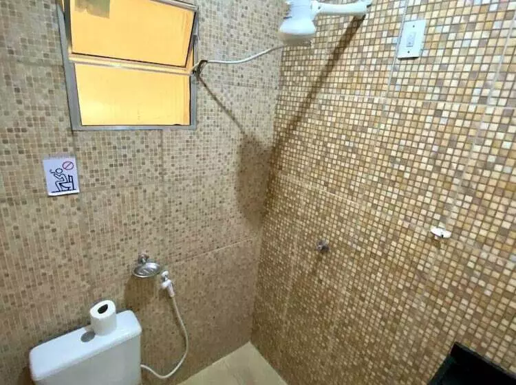 Pensão Pousada Aguia Da Vila