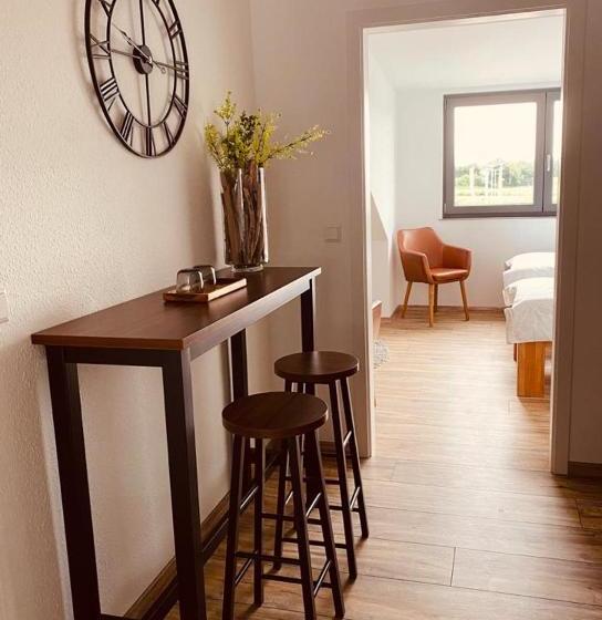 펜션 Riepen Zimmer