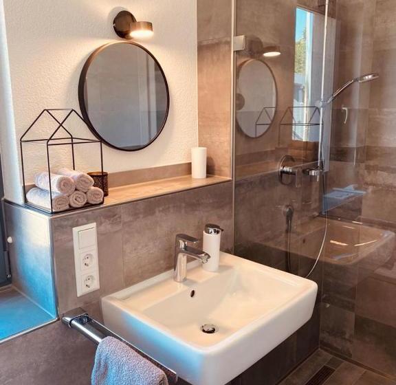 펜션 Riepen Zimmer