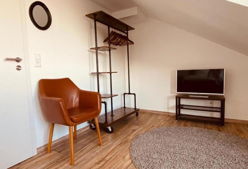 펜션 Riepen Zimmer