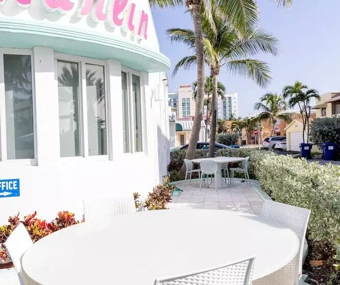 The Marlin Beachside