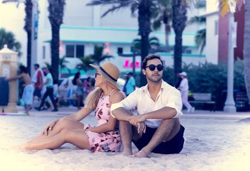 The Marlin Beachside