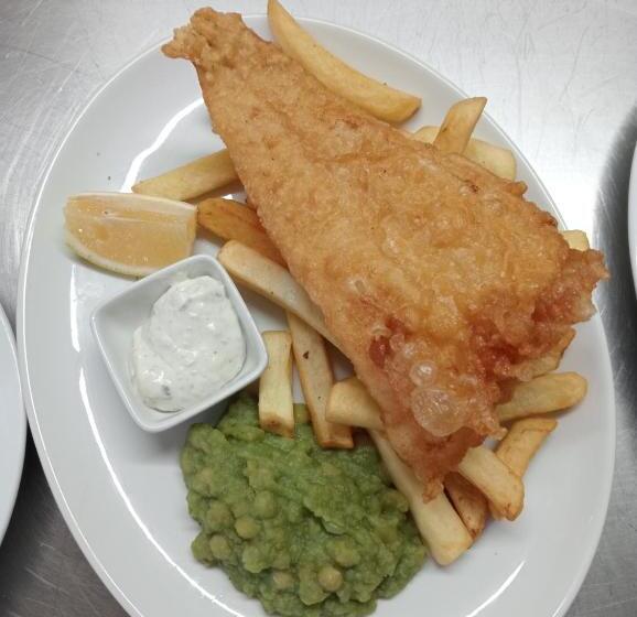 مبيت وإفطار The Kings Arms Inn