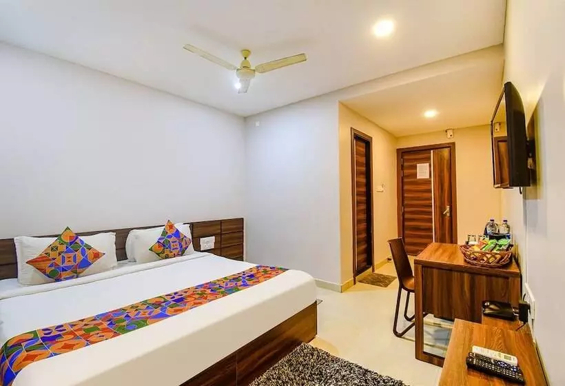 Fabhotel Royal Crystal