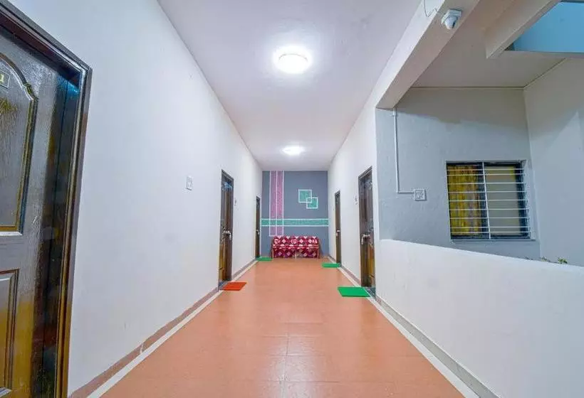 ホテル Anand Resort
