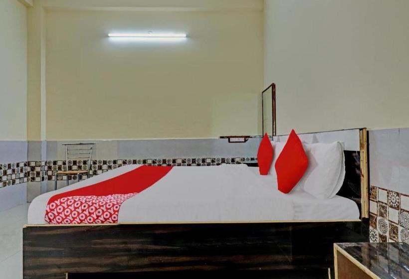 호텔 Oyo 76879  Sudama Dham Inn