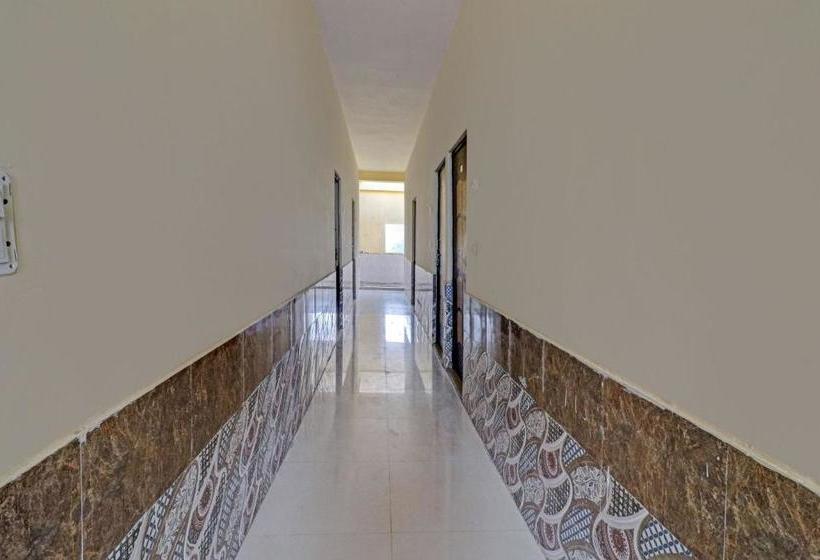 호텔 Oyo 76879  Sudama Dham Inn