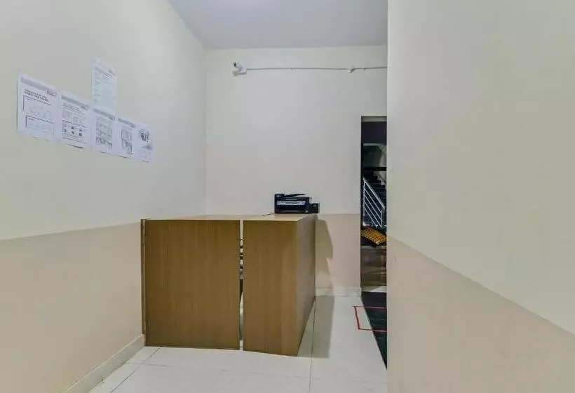 ホテル Vaccinated Staff Spot On 76940 Sri Annapoorneshwari Residency Boarding & Lodging