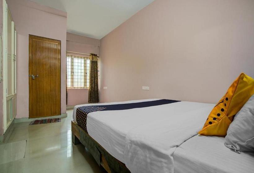 Hotel Vaccinated Staff Spot On 77127 Aysha Arcade