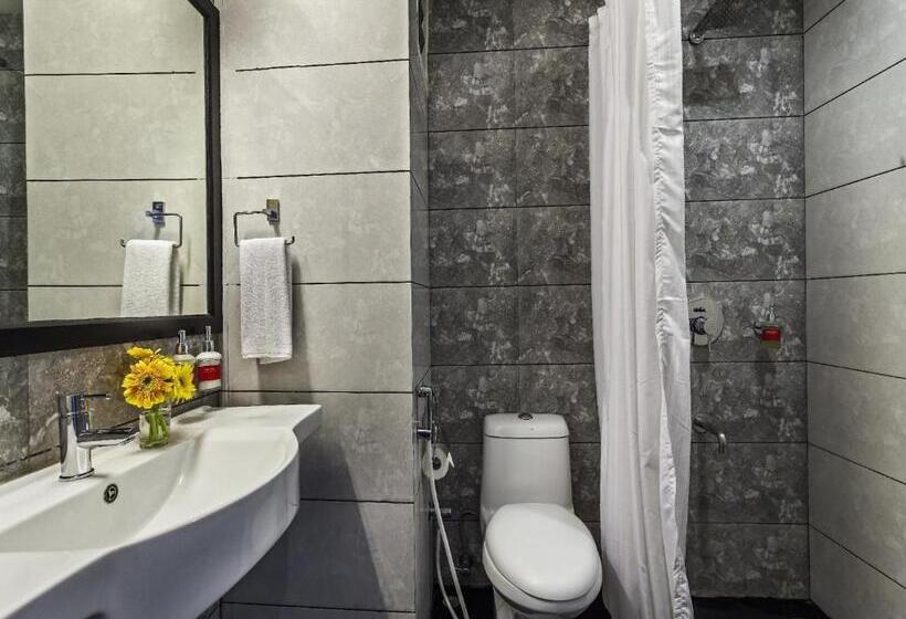 فندق Super Townhouse Mumfordganj   High Court Prayagraj