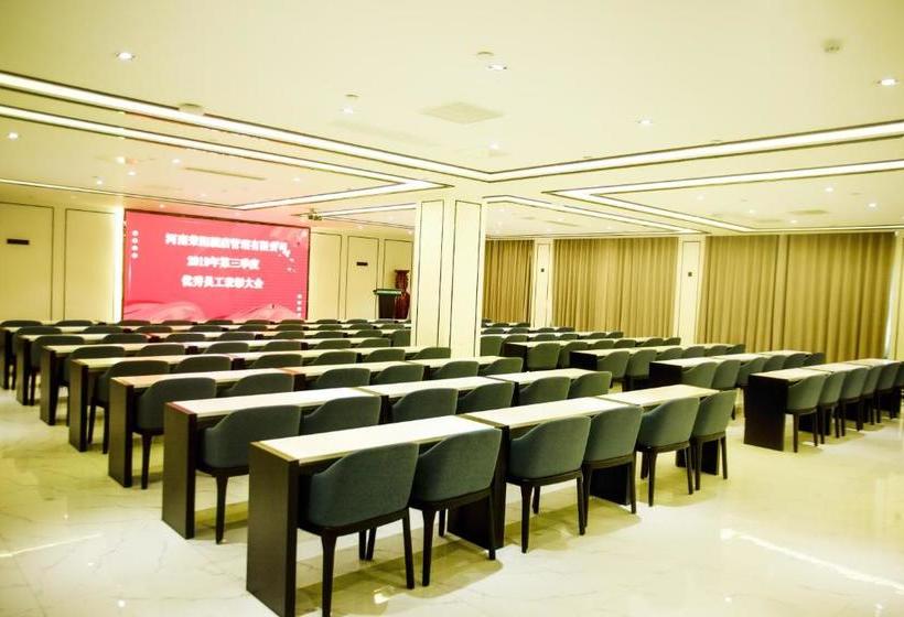 Отель Xana Le Kaifeng Qingming Shanghe Garden