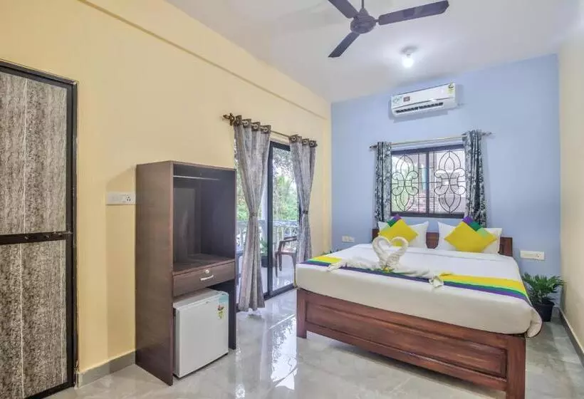 Majatalo Crystal Bay Baga