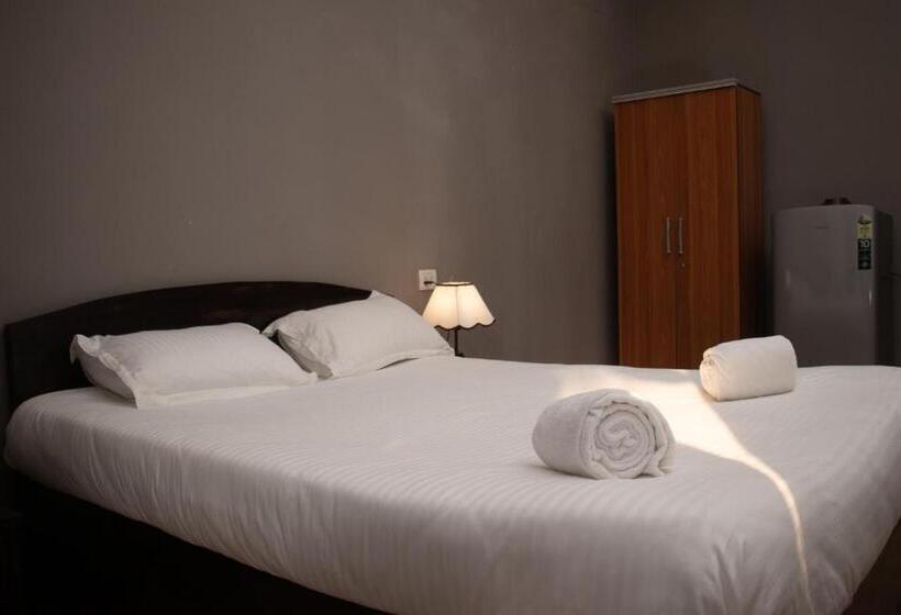 Pensionat The Sovereign Villa