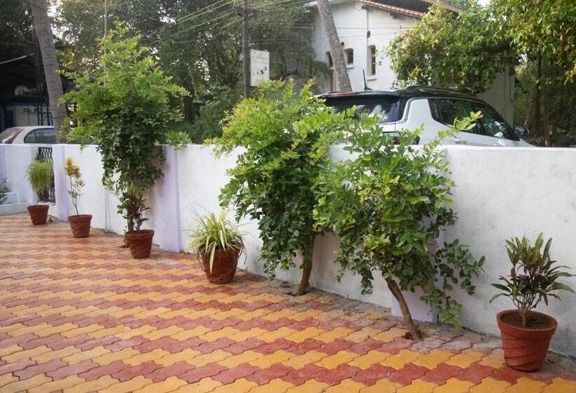 Pensionat The Sovereign Villa