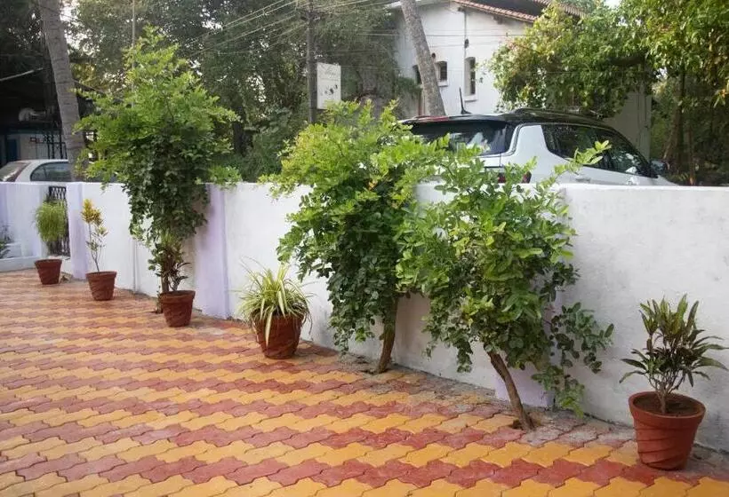 ペンション The Sovereign Villa