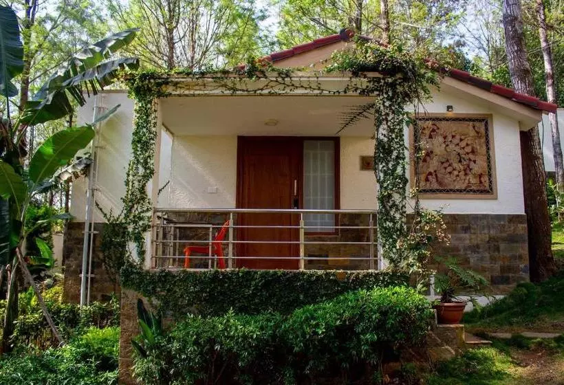 Lomakeskus Livgrand La Four Seasons, Yercaud