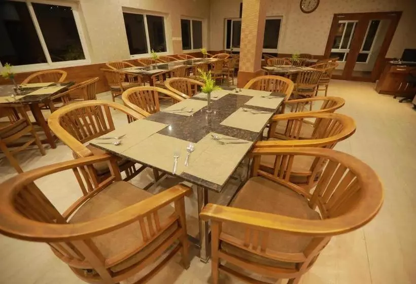 Lomakeskus Livgrand La Four Seasons, Yercaud