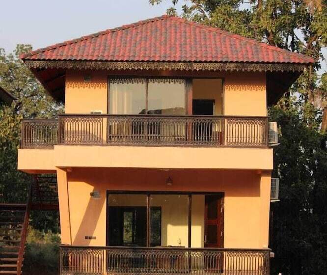 渡假胜地 The Pench International