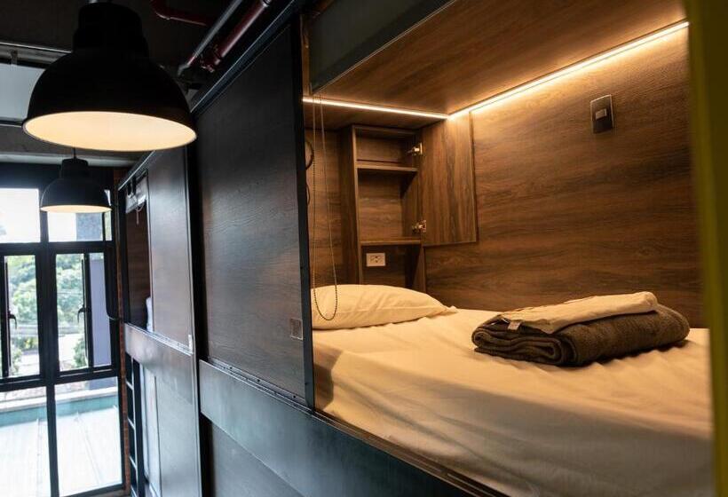 הוסטל Masaya Medellin